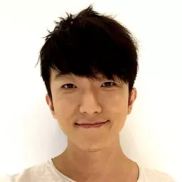 張懷秋 飾演 
